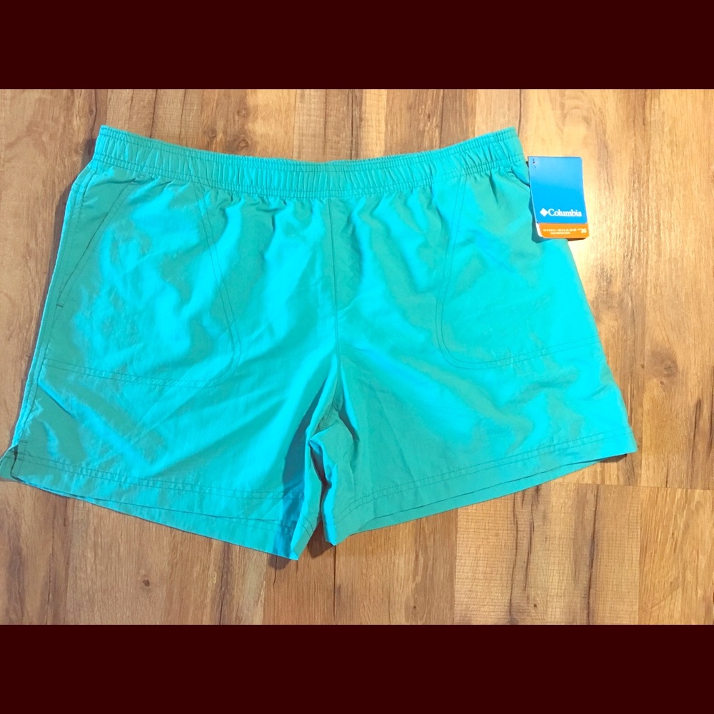 NEW Columbia Shorts